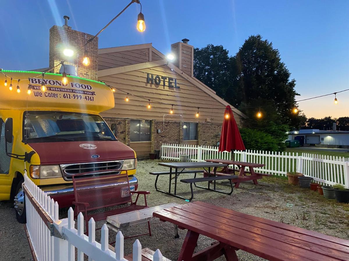 America'S Stay Inn Stewartville 外观 照片